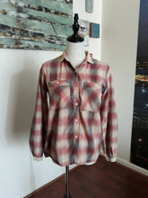 Load image into Gallery viewer, Vintage Western Plaid Shirt (T92)
