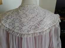 Load image into Gallery viewer, Vintage Sheer Lace Collar Robe (E45)
