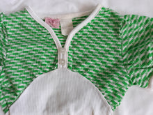 Load image into Gallery viewer, Vintage Girl&#39;s Puff Sleeve Top (K30)
