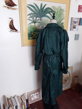 Load image into Gallery viewer, Vintage Trench Coat (F10)
