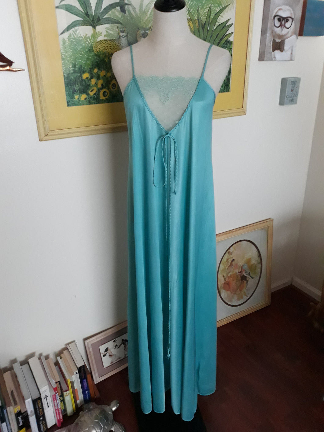 Vintage Slip Dress (E48)