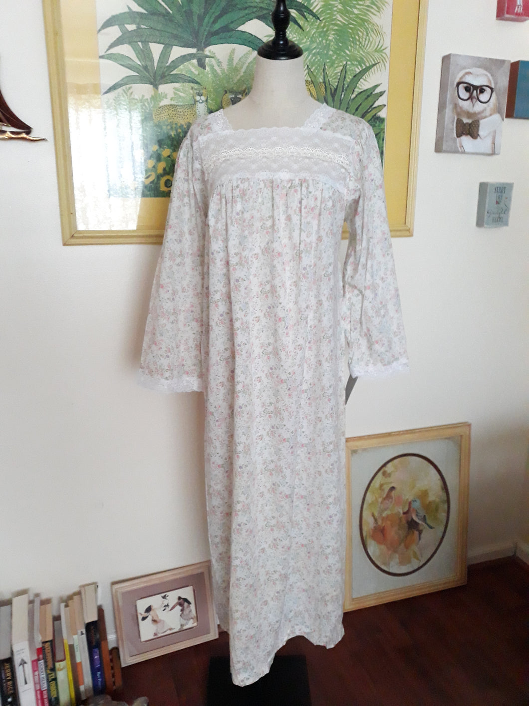 Vintage Christian Dior Nightgown (E49)
