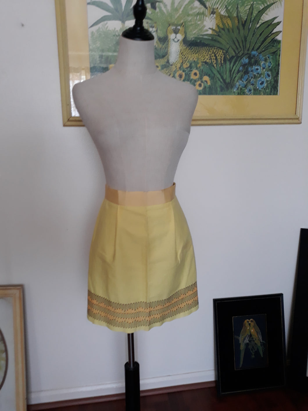 Vintage Yellow With Brown and Orange Stitching Apron (HW 274)