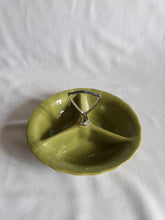 Load image into Gallery viewer, Vintage/Mid Century Divided Dish With Handle (HW 319)
