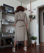 Load image into Gallery viewer, Vintage 80s Khaki Belted Dress (D25)
