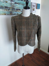 Load image into Gallery viewer, Vintage Cropped Plaid Jacket (G46)
