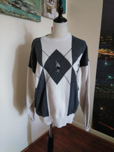 Load image into Gallery viewer, Men&#39;s Vintage Golfer Sweater (M24)
