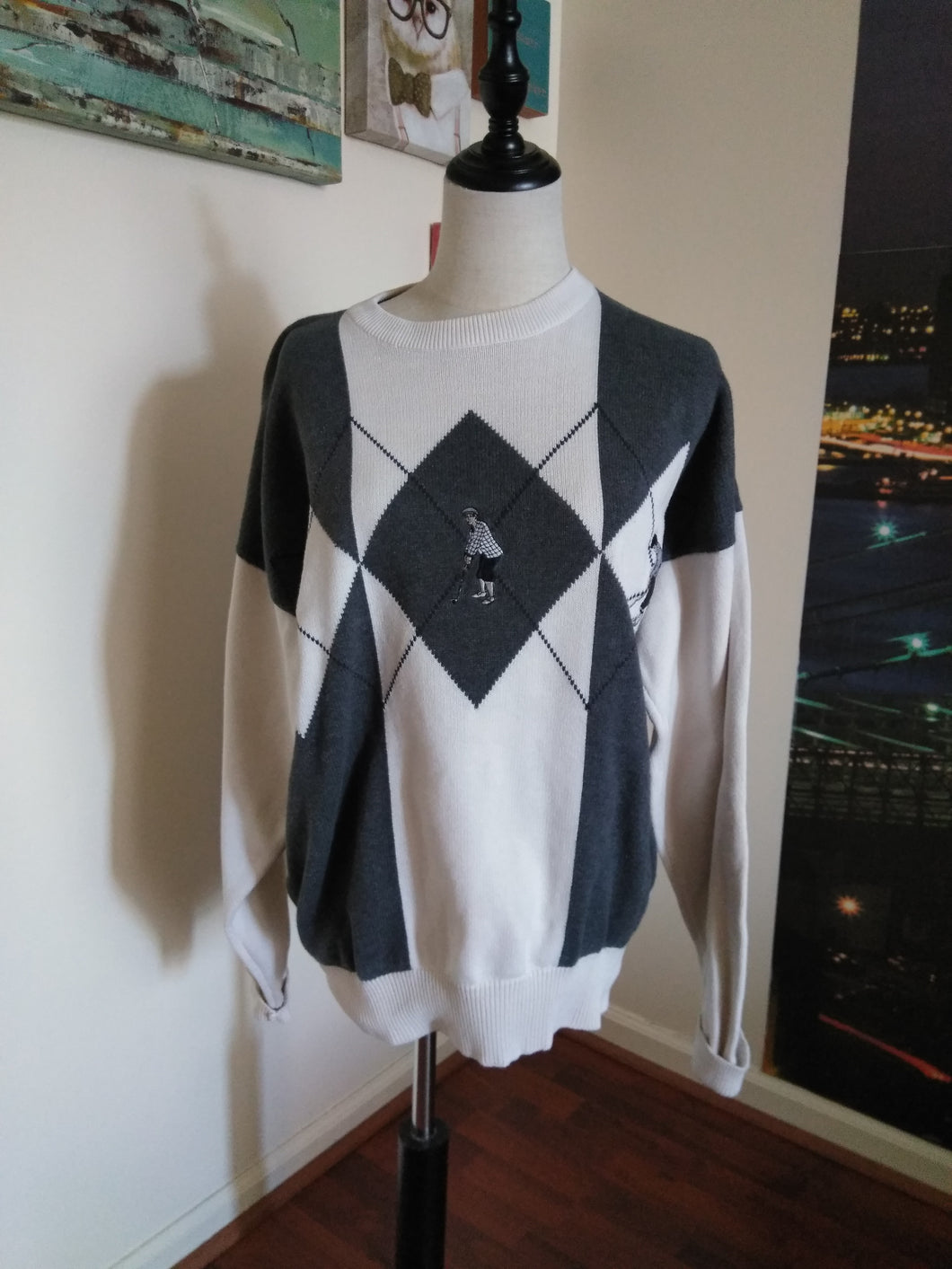 Men's Vintage Golfer Sweater (M24)