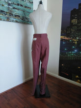 Load image into Gallery viewer, Vintage 70s Belted Trousers (B103)
